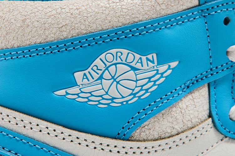 Air Jordan Air Jordan 1 Retro High OG UNC Reimagined - DZ5485-402 / FD1437-402