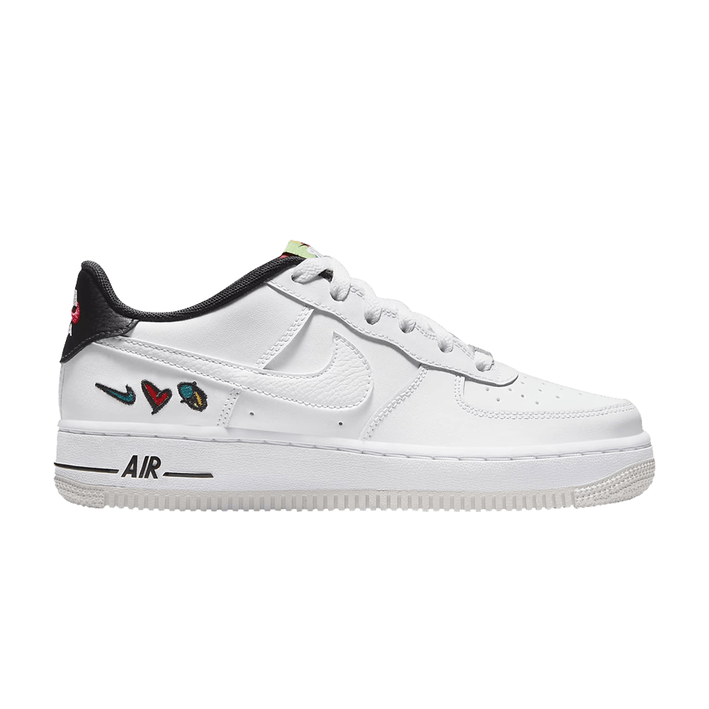 Nike Air Force 1 Low &