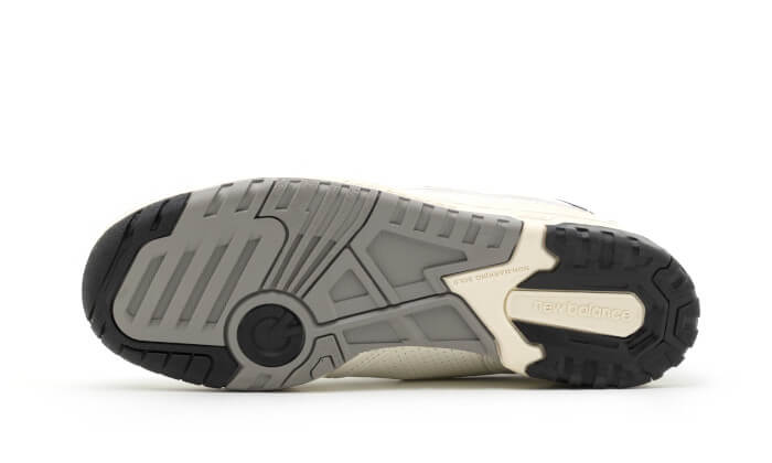 550-cream-black-raven-sneakers