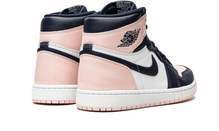 air-jordan-1-high-og-atmosphere-bubble-gum-raven-sneakers