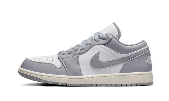 air-jordan-1-low-vintage-grey-raven-sneakers