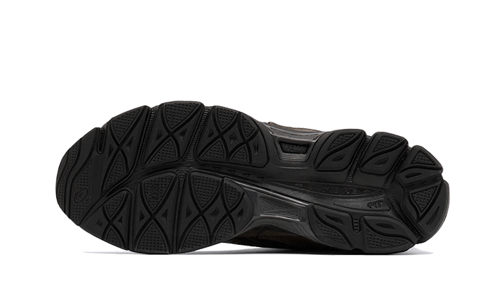 gel-nyc-dark-sepia-raven-sneakers