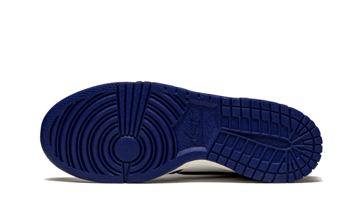dunk-high-ambush-deep-royal-blue-raven-sneakers
