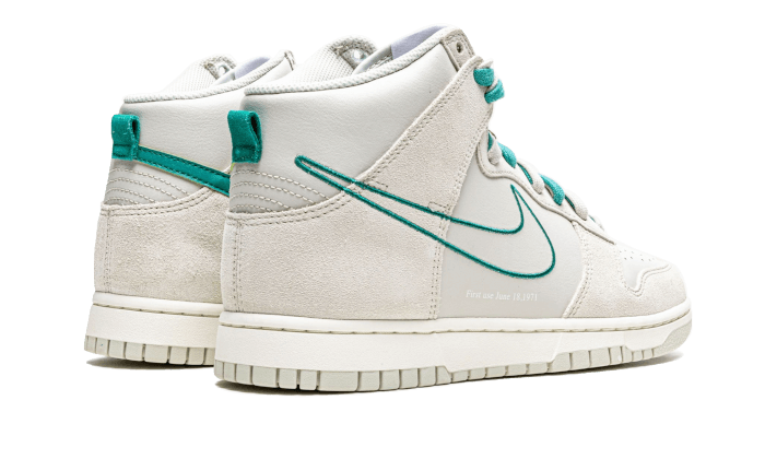 dunk-high-first-use-light-bone-green-noise-raven-sneakers