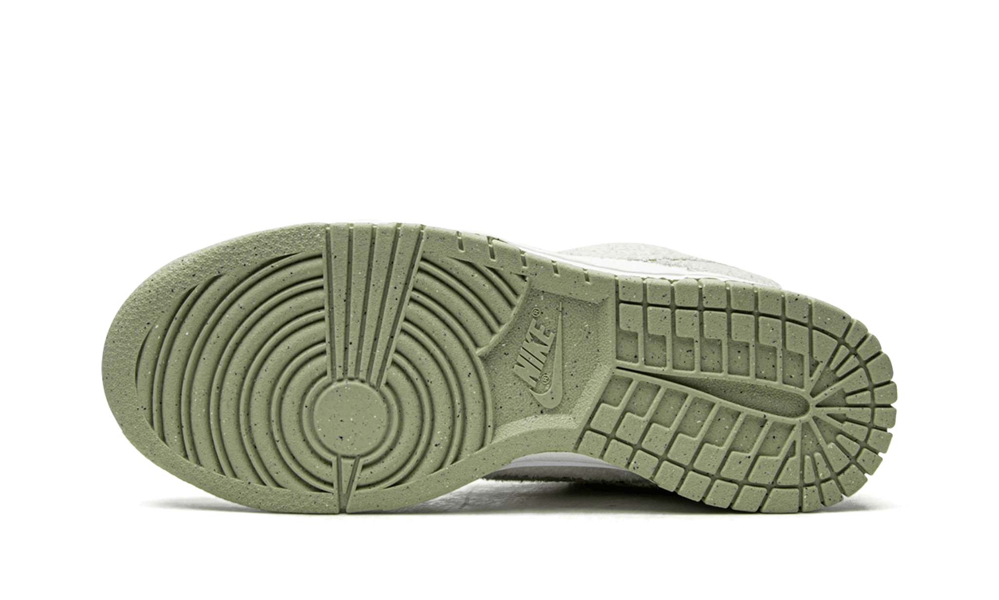 dunk-low-se-fleece-green-raven-sneakers