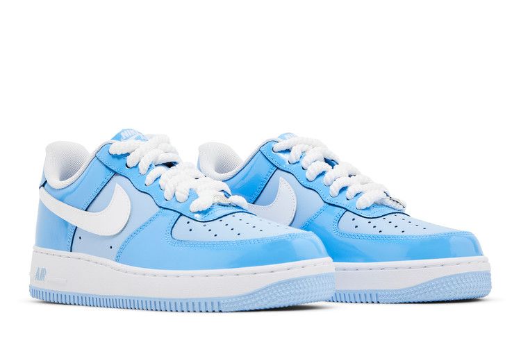 Nike Air Force 1 Low &