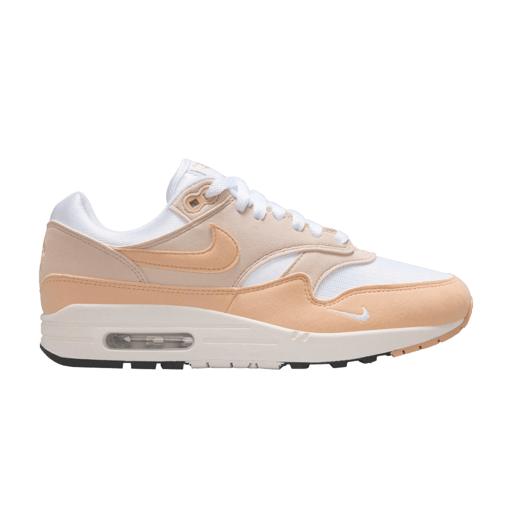 Nike Air Max 1 &