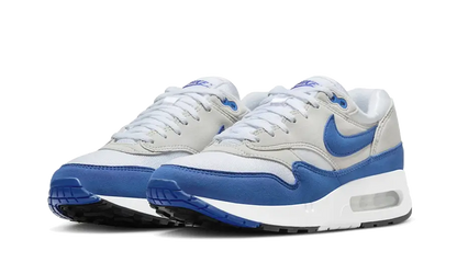 Nike Air Max 1 &