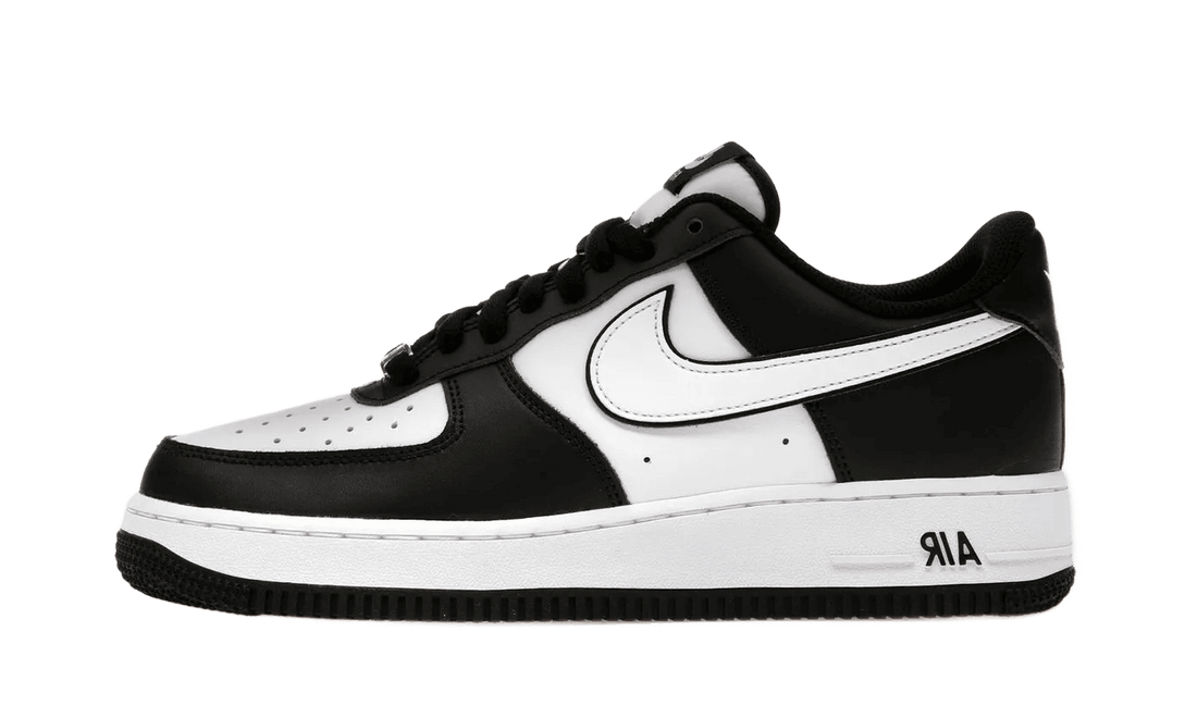 Nike Air Force 1 Low &