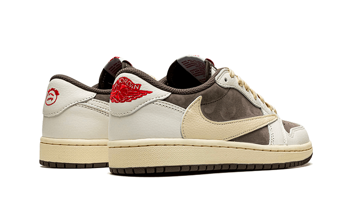 air-jordan-1-low-travis-scott-reverse-mocha-raven-sneakers