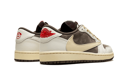 air-jordan-1-low-travis-scott-reverse-mocha-raven-sneakers