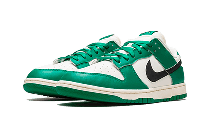 dunk-low-se-lottery-green-pale-ivory-raven-sneakers