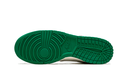 dunk-low-se-lottery-green-pale-ivory-raven-sneakers