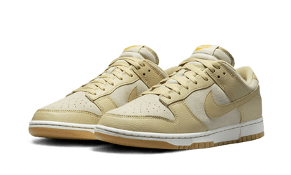 dunk-low-khaki-suede-gum-raven-sneakers