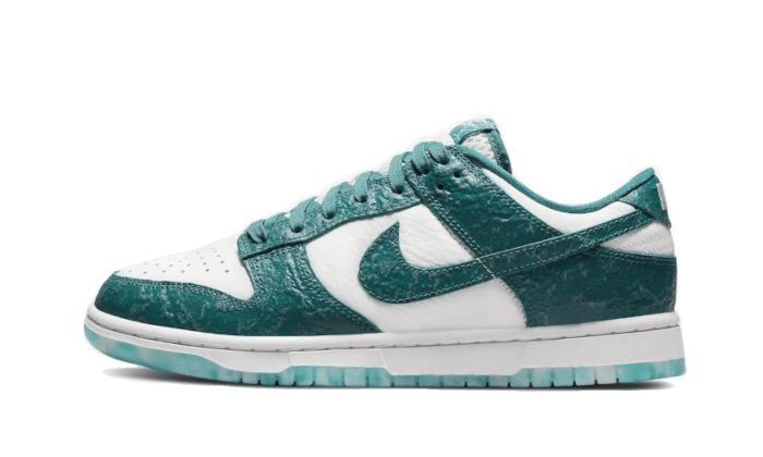 dunk-low-ocean-raven-sneakers