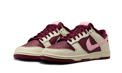 dunk-low-retro-prm-valentines-day-2023-raven-sneakers