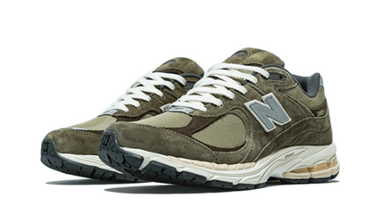 2002r-olive-brown-raven-sneakers