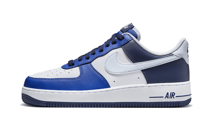 Nike Air Force 1 Low &