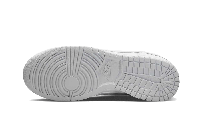 dunk-low-retro-white-pure-platinum-raven-sneakers