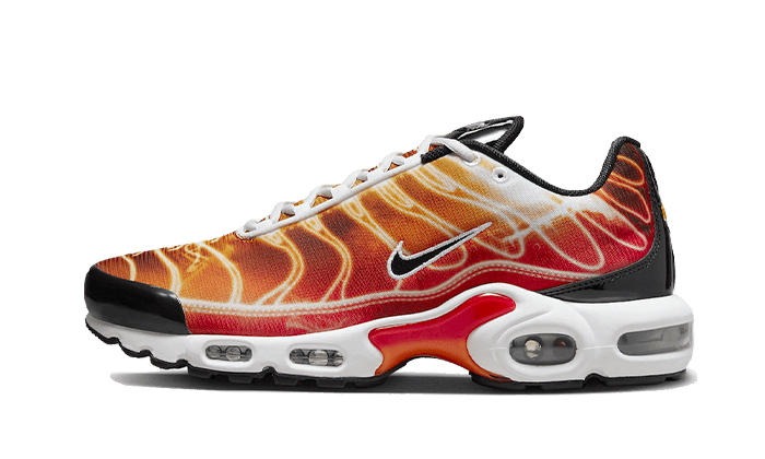 air-max-plus-light-photography-raven-sneakers