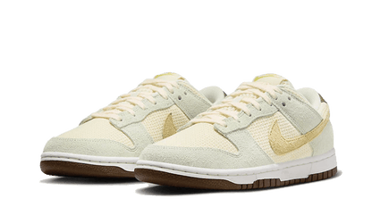 dunk-low-hemp-coconut-milk-raven-sneakers