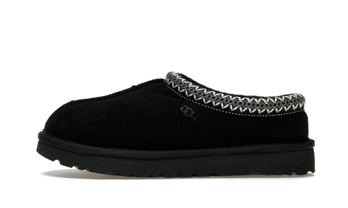 tasman-slipper-black-raven-sneakers