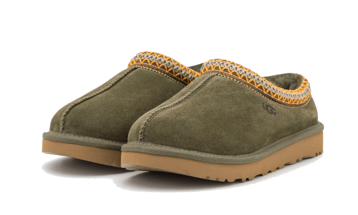 tasman-slipper-burnt-olive-gum-raven-sneakers