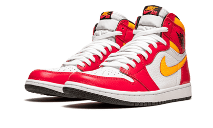 air-jordan-1-retro-high-og-light-fusion-red-raven-sneakers