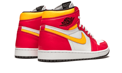 air-jordan-1-retro-high-og-light-fusion-red-raven-sneakers