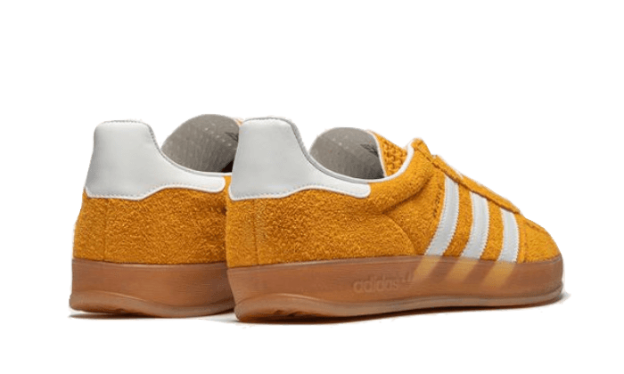 gazelle-indoor-orange-peel-raven-sneakers