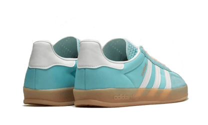 gazelle-indoor-preloved-blue-white-gum-raven-sneakers