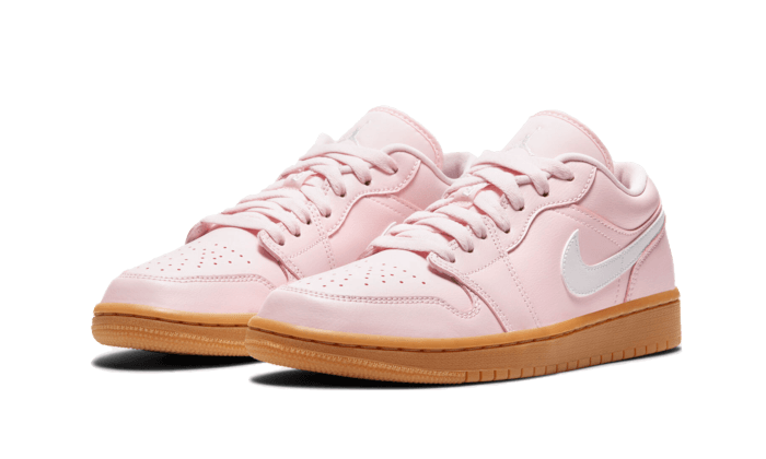 air-jordan-1-low-arctic-pink-gum-raven-sneakers