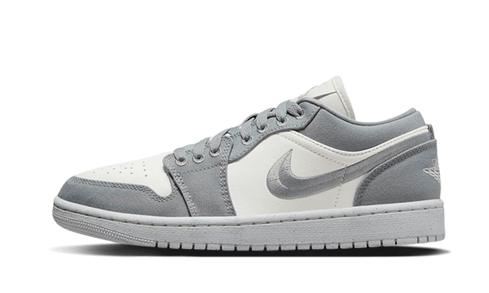 air-jordan-1-low-se-light-steel-grey-raven-sneakers