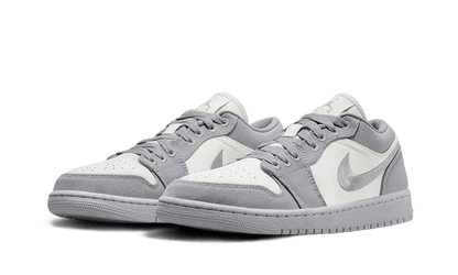 air-jordan-1-low-se-light-steel-grey-raven-sneakers