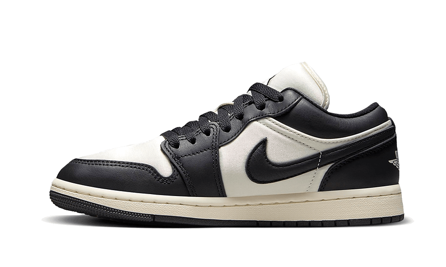 air-jordan-1-low-se-vintage-panda-raven-sneakers