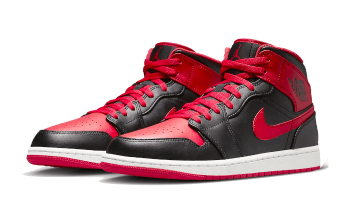 air-jordan-1-mid-alternate-bred-2022-raven-sneakers