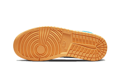 air-jordan-1-mid-aquatone-raven-sneakers