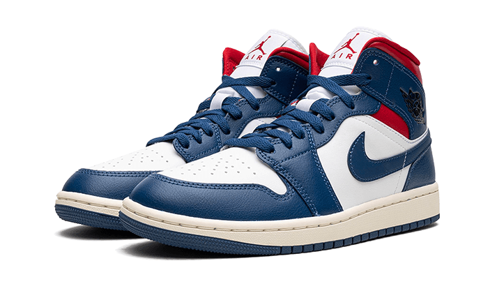 air-jordan-1-mid-french-blue-raven-sneakers