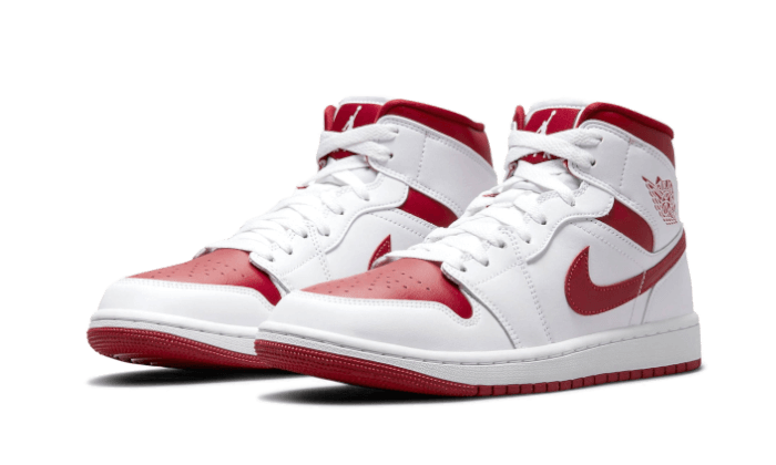 air-jordan-1-mid-reverse-chicago-raven-sneakers