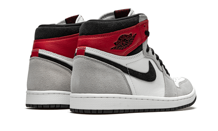 air-jordan-1-retro-high-light-smoke-grey-raven-sneakers