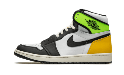 air-jordan-1-retro-high-og-volt-gold-raven-sneakers