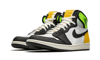 air-jordan-1-retro-high-og-volt-gold-raven-sneakers