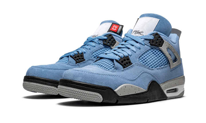 air-jordan-4-retro-university-blue-raven-sneakers