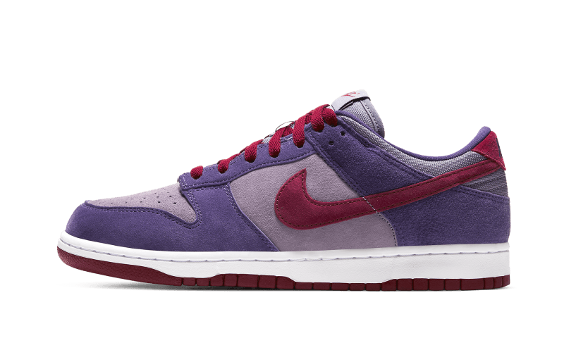 dunk-low-plum-raven-sneakers