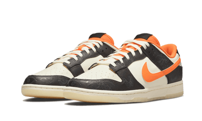 dunk-low-prm-halloween-2021-raven-sneakers