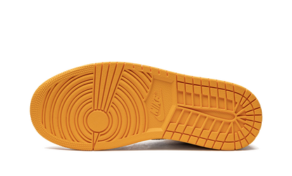 air-jordan-1-mid-taxi-raven-sneakers