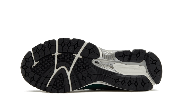 1906r-green-suede-metallic-silver-raven-sneakers