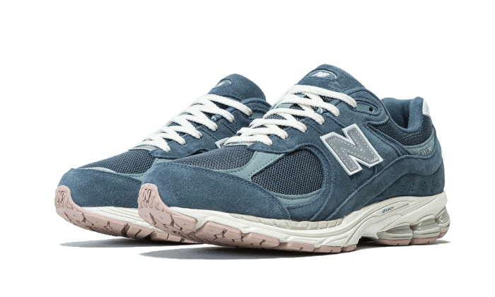 2002r-suede-pack-deep-ocean-grey-raven-sneakers