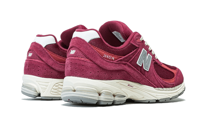 2002r-suede-pack-red-wine-raven-sneakers