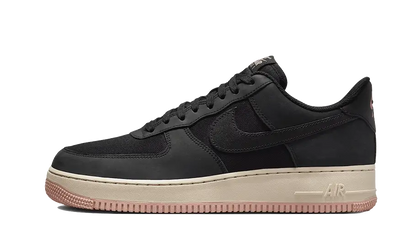 Nike Air Force 1 Low &